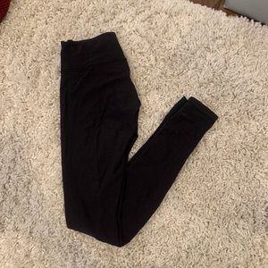 LULULEMON Wunder Under Reversible SIZE 4